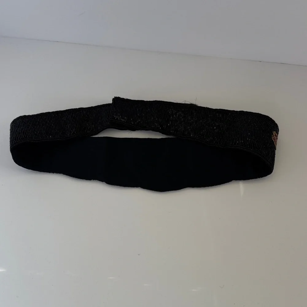 Embroidered Black vintage belt size Medium